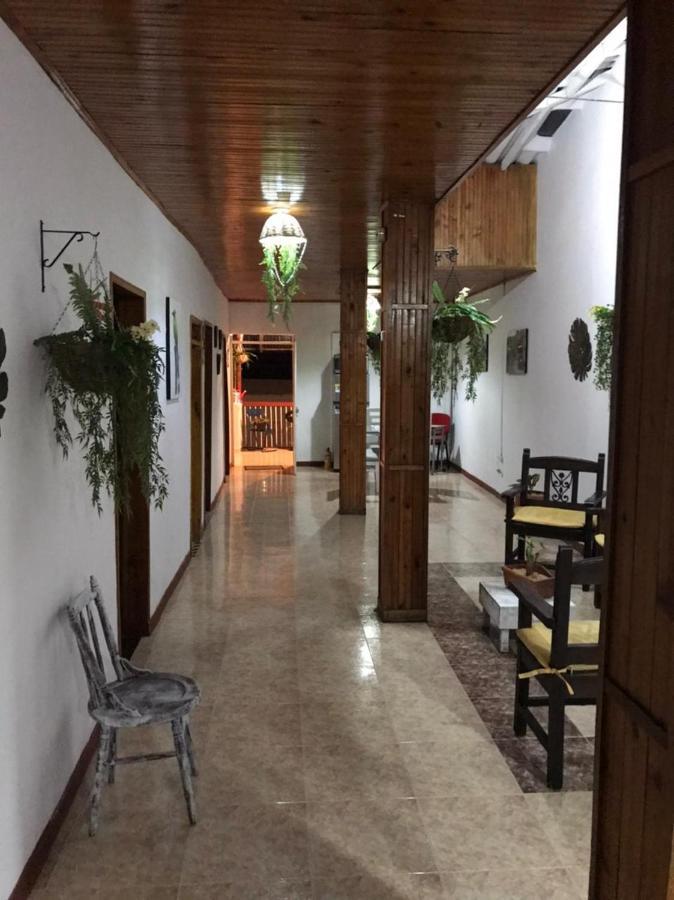 Hermosa Casa En El Centro De Santa Rosa De Cabal, Sobre Vía Principal A 3 Cuadras De La Plaza